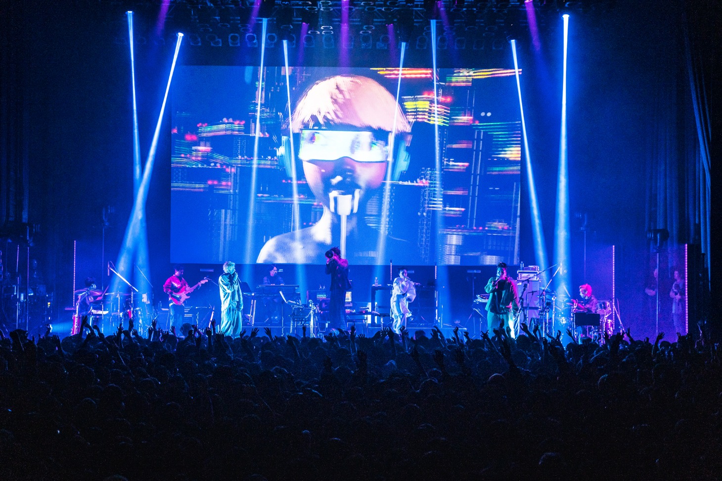 millennium paradeのライブの様子。