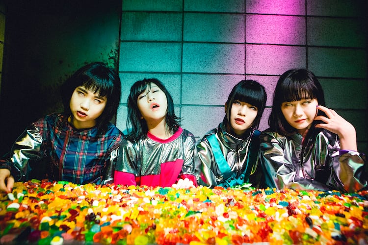 BiS新作「ANTi CONFORMiST SUPERSTAR」発売決定、初回盤にLIQUIDROOM 