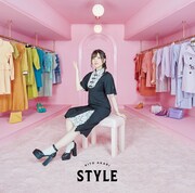 鬼頭明里「STYLE」通常盤ジャケット