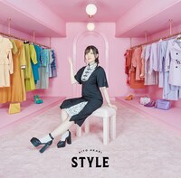 鬼頭明里「STYLE」通常盤ジャケット