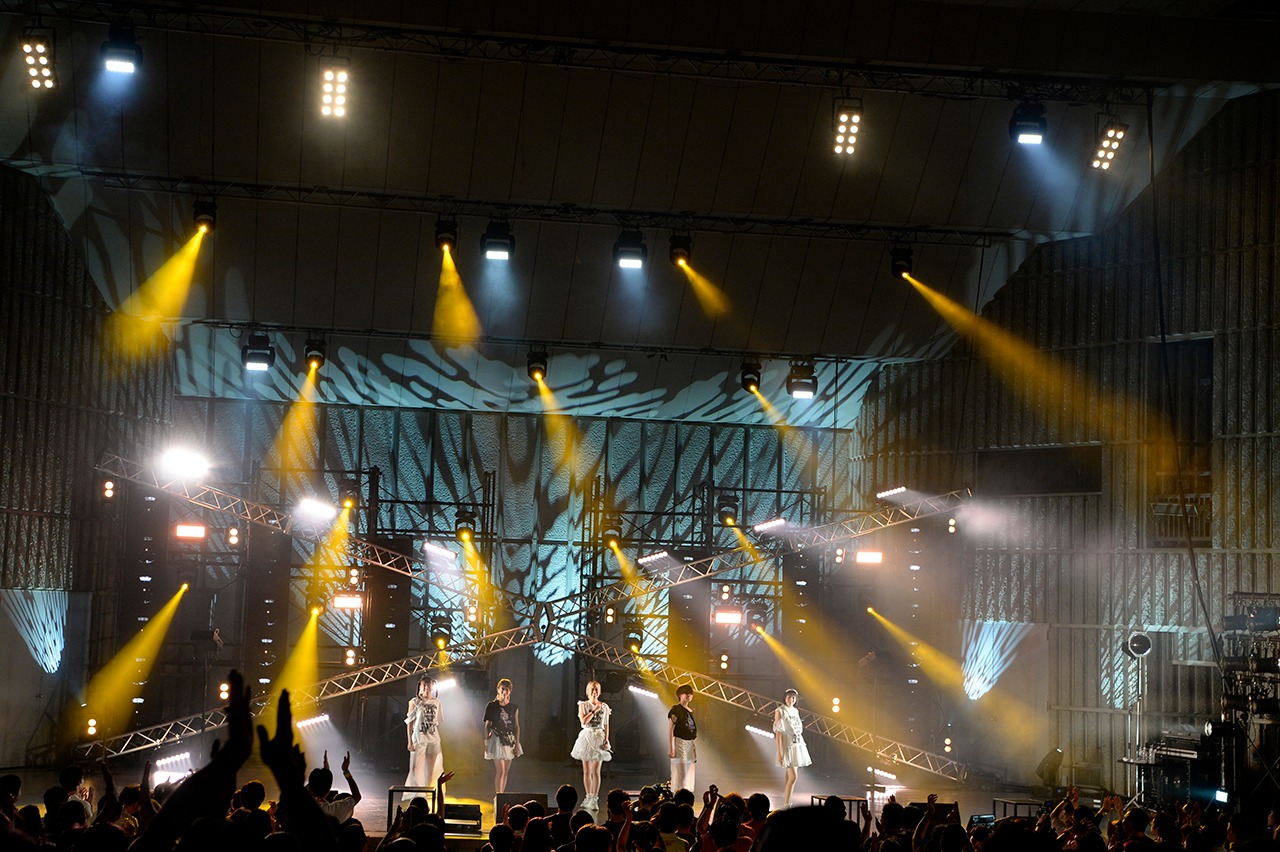 「ベイビーレイズJAPANワンマンライブ2018 -Break The Limit-」の様子。（写真提供：レプロエンタテインメント）