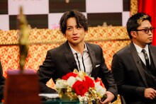 左から白濱亜嵐、数原龍友。（撮影：荒金大介）