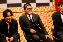 左から白濱亜嵐、数原龍友、片寄涼太。（撮影：荒金大介）