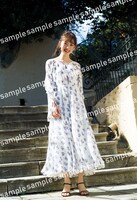 堀未央奈「いつかの待ち合わせ場所」封入ポストカード絵柄サンプル（7）