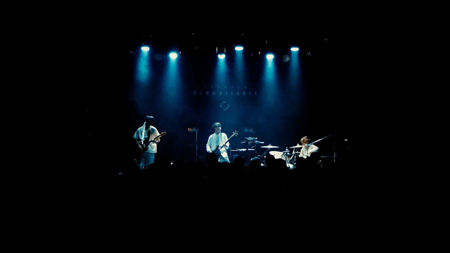 シナリオアート「[Chapter #18]-10th anniversary finale-」より。