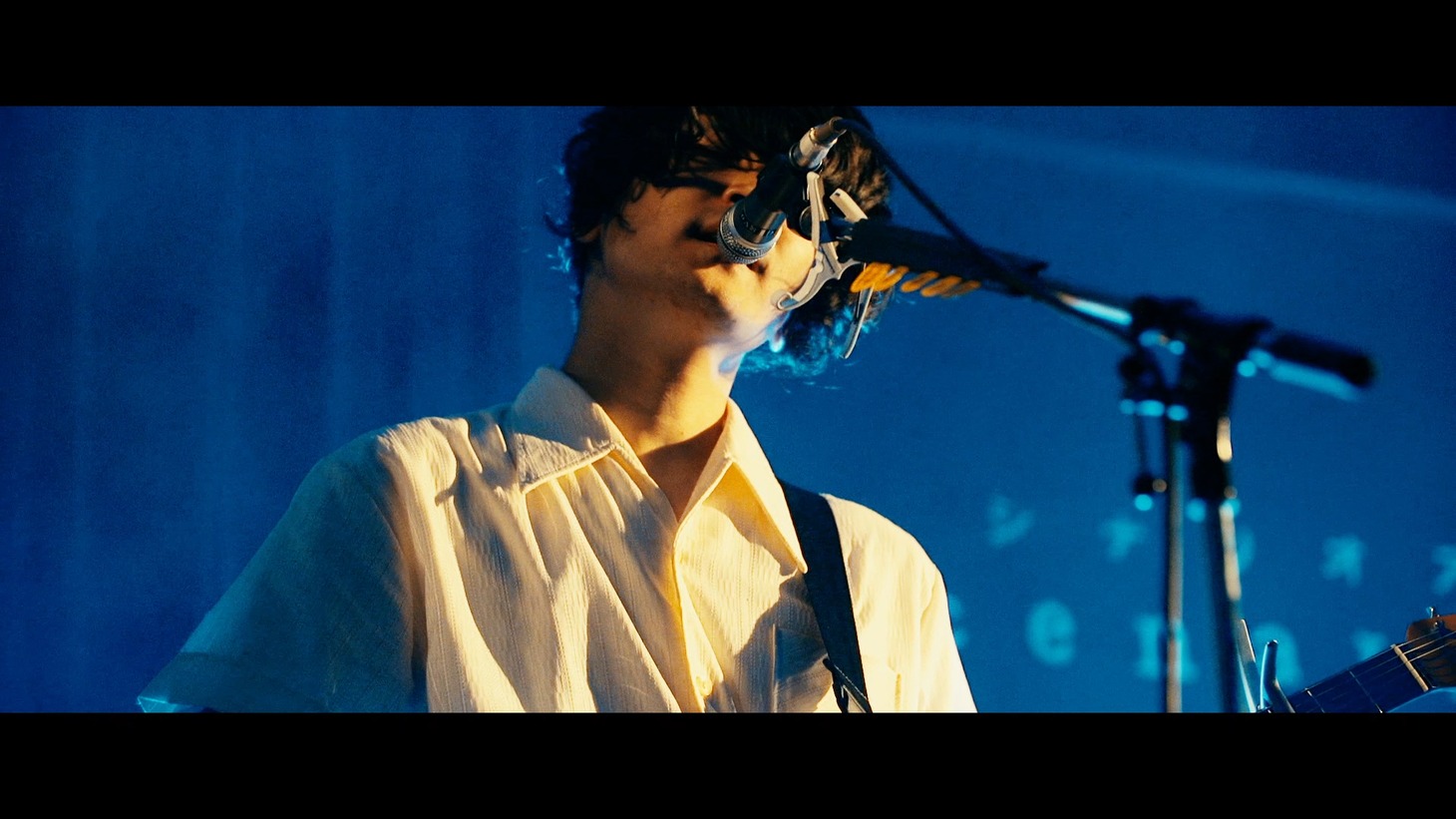 シナリオアート「[Chapter #18]-10th anniversary finale-」より。