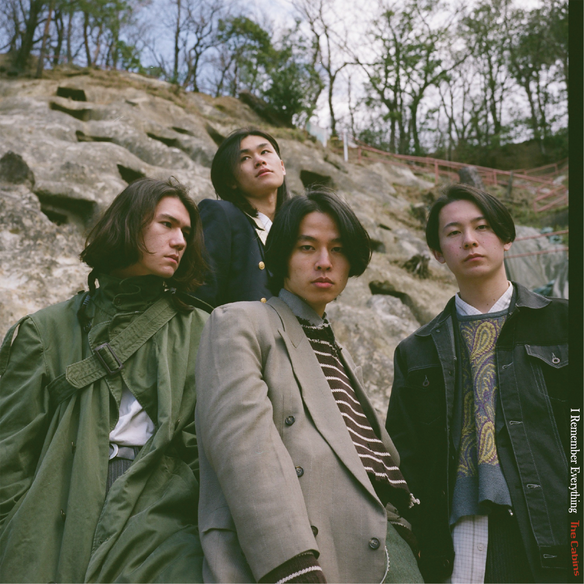 The Cabins、新作音源「I Remember Everything」リリース