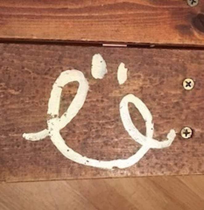 LIV LABOコンピレーションアルバムのジャケット。