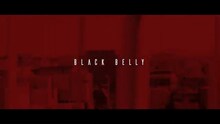 GADORO「BLACK BELLY」ミュージックビデオのワンシーン。