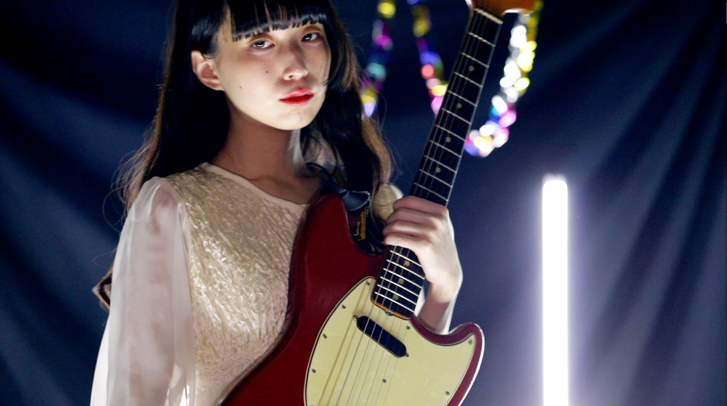 DJ後藤まりこ「パンクが好き」ミュージックビデオのワンシーン。
