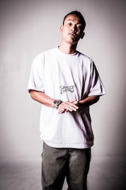 SHADY、変態紳士クラブのVIGORMAN&GeG参加した新曲「一生青春」MV公開