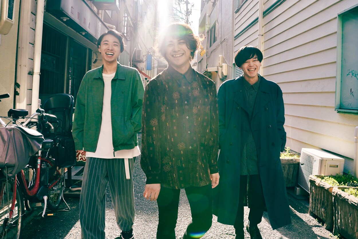 SherLock、新曲MVで夏の終わりの儚さ表現