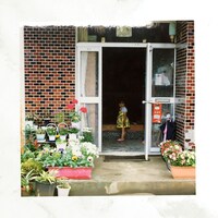 AAAMYYY「HOME」配信ジャケット