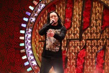 R-指定（Creepy Nuts）(c)フジテレビ