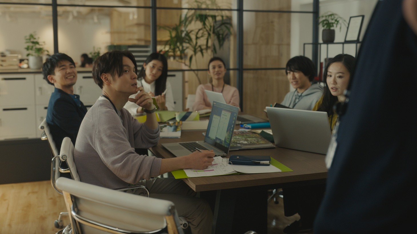 マウントレーニア新テレビCM「ほどいて、すすめ。」編レコーディング動画より。