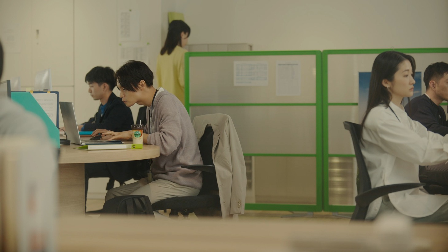 マウントレーニア新テレビCM「ほどいて、すすめ。」編レコーディング動画より。