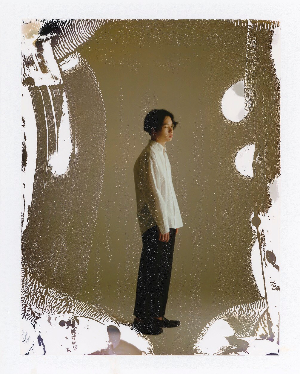 大橋ちっぽけ、自宅で制作した「眠る」公開