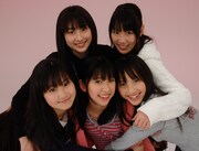 ももいろクローバー時代の百田夏菜子、玉井詩織、佐々木彩夏、高城れに、早見あかり。