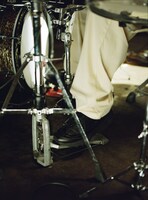 「THE CURVE 1 John Natsuki & CHiNPAN」着用イメージ。