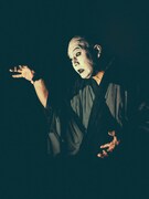 鈴木研一(人間椅子)