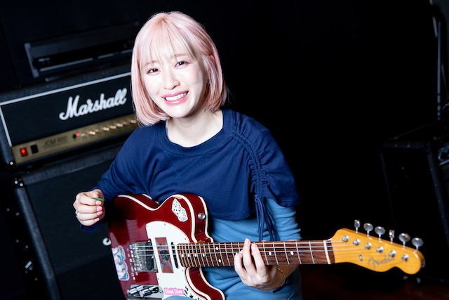 SILENT SIREN・すぅが愛するギター | 愛する楽器 第21回 - 音楽ナタリー