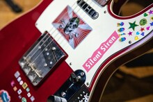 すぅ（SILENT SIREN）のテレキャスター。