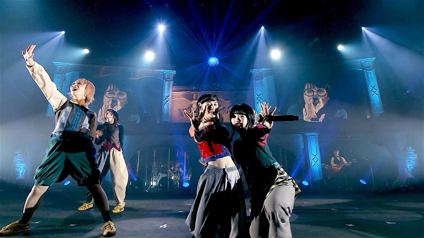 BiSH「Beautifulさ」ライブ映像より。