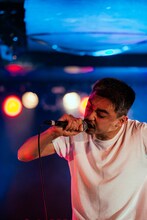 鎮座DOPENESS（Photo by cherry chill will.）