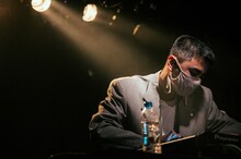 鎮座DOPENESS（Photo by cherry chill will.）