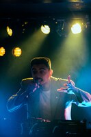 鎮座DOPENESS（Photo by cherry chill will.）