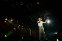 鎮座DOPENESS（Photo by cherry chill will.）