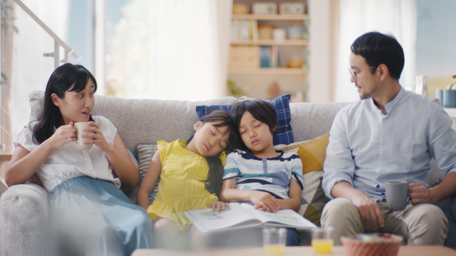 アイダ設計「ZEH住宅『BRAVO ZNEXT』」CM「楽園」篇のワンシーン。