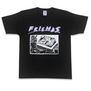 「クゥインクゥエニィアルクィンテットツアー」オリジナルグッズのTシャツ。