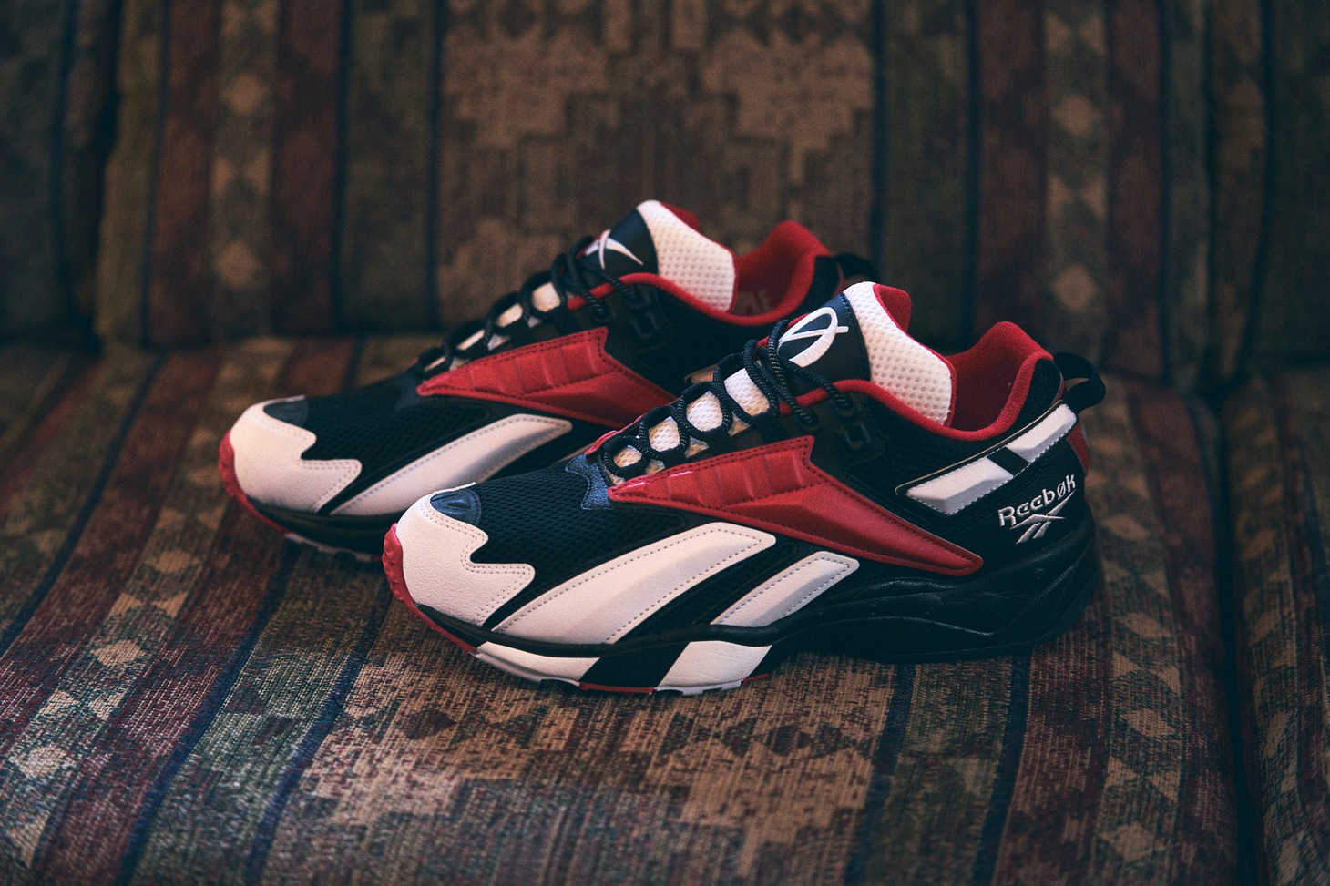 「Reebok × N0IR INTVL 96」
