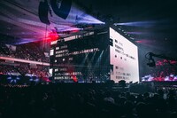 amazarashi「朗読演奏実験空間“新言語秩序”」の様子。