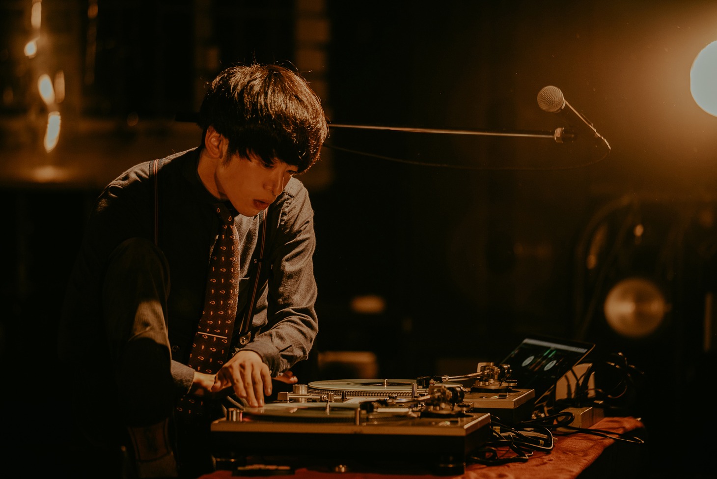 DJ 松永（Creepy Nuts）