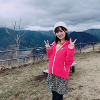 人気画像8位は「乃木坂46山下美月が『突破ファイル』で山ガールに、キュートなキス顔も披露」より、山下美月（乃木坂46）。 (c)日本テレビ