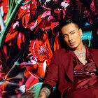 AK-69のニューアルバムにR-指定、ZORN、SWAY、IO、¥ellow Bucks、MC TYSON参加