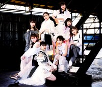 アンジュルム。下段右から2番目が船木結。