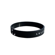 チケット購入者にプレゼントされるラバーバンド。