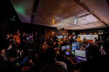 IAF ＆ DOMMUNE Presents FISHMANS AR LIVE「INVISIBILITY」の様子。