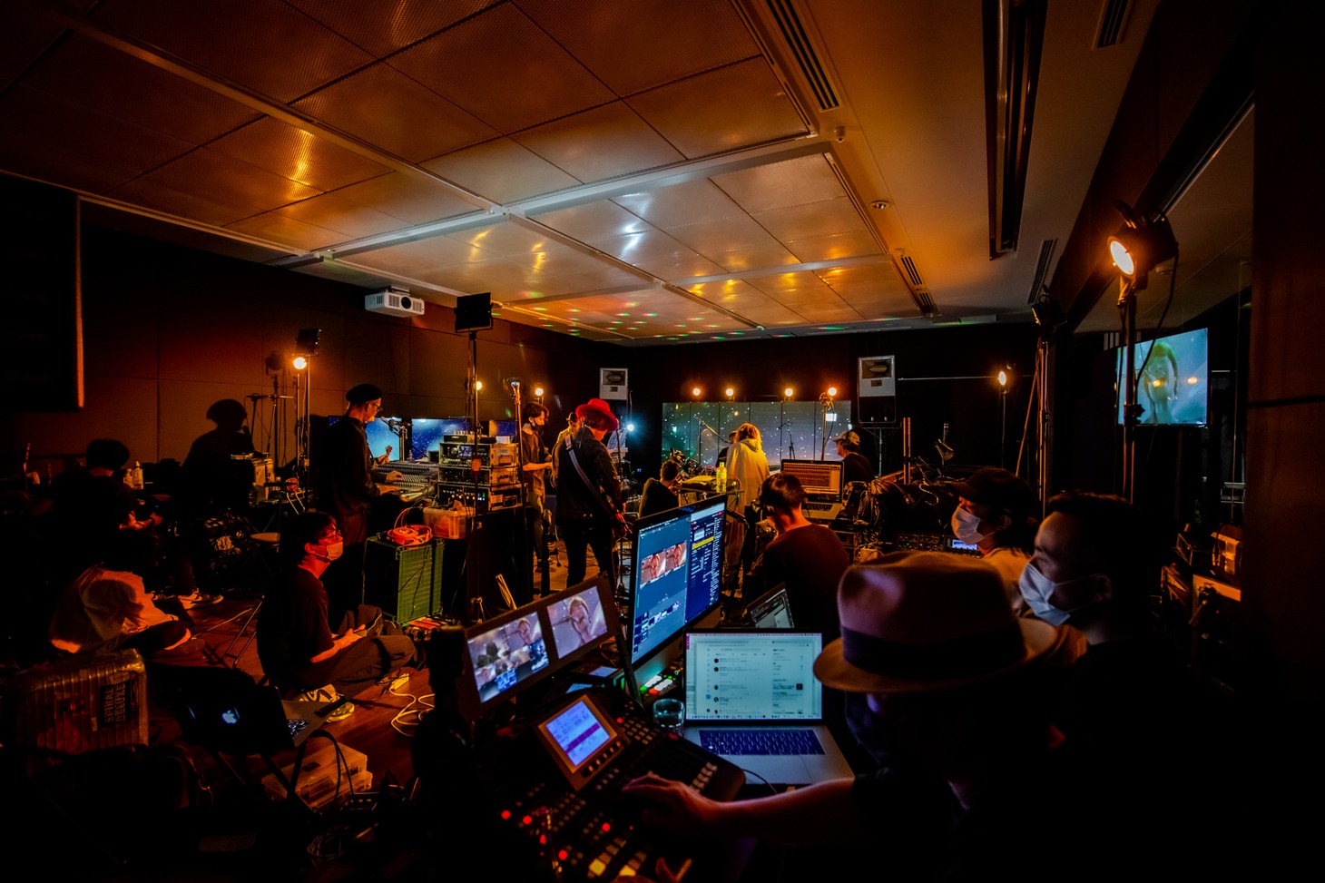 IAF ＆ DOMMUNE Presents FISHMANS AR LIVE「INVISIBILITY」の様子。