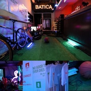 東京・BATICAのラウンジ。