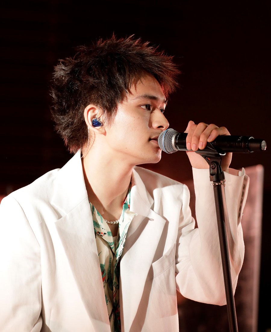 北村匠海（Vo, G）