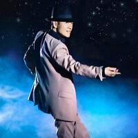 田原俊彦「愛は愛で愛だ」通常盤ジャケット