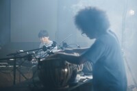 「蓮沼執太＆ユザーン Spiral Session」より。（撮影：後藤武浩）