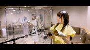 AKB48「離れていても」MVのワンシーン。(c)AKB48 / キングレコード