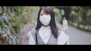 AKB48「離れていても」MVのワンシーン。(c)AKB48 / キングレコード