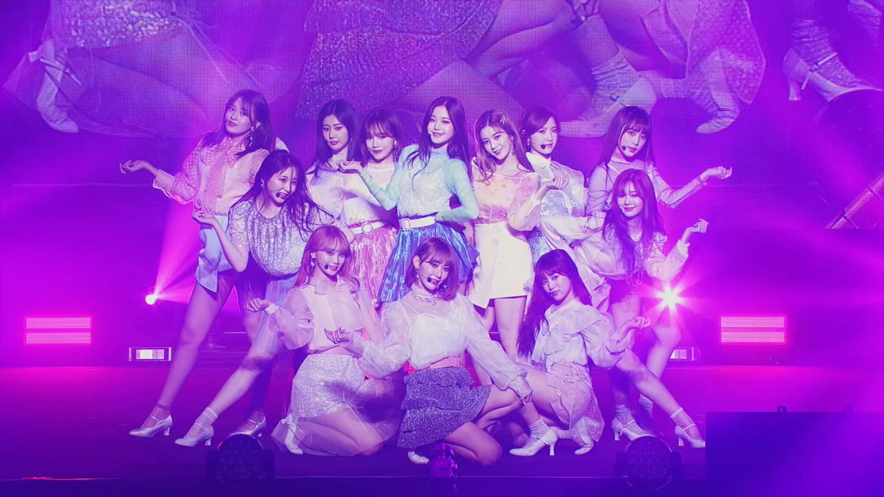 IZ*ONE「au 5G Special Event with IZ*ONE」より。