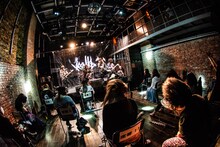 jealkb「social薔薇ノdistance」より。